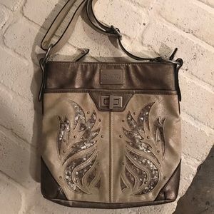 Miss Me crossbody purse!